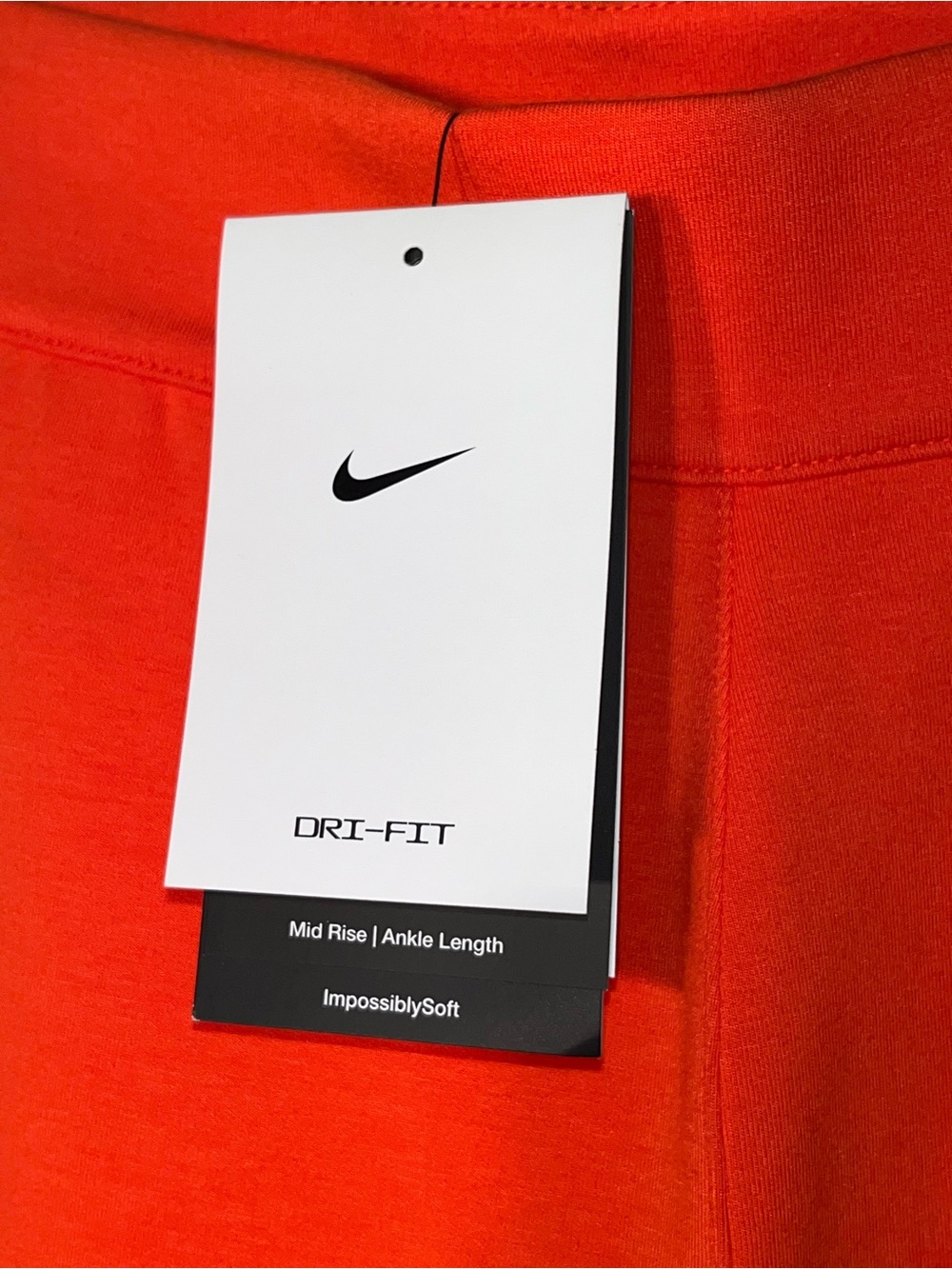 $90 NWT Women’s NIKE Large L 24.7 Impossibly Soft Dri-FIT Mid-Rise Jogger Pants - Picture 6 of 15